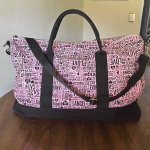 VICTORIA’S SECRET DUFFLE BAG WITH STRAP